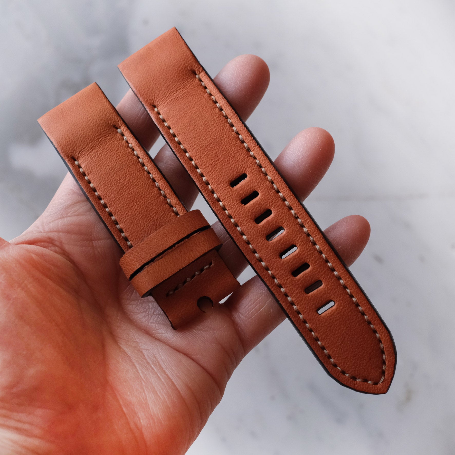 Garmin British Tan Leather With Cream Stitching Replacement Strap - ruslieco