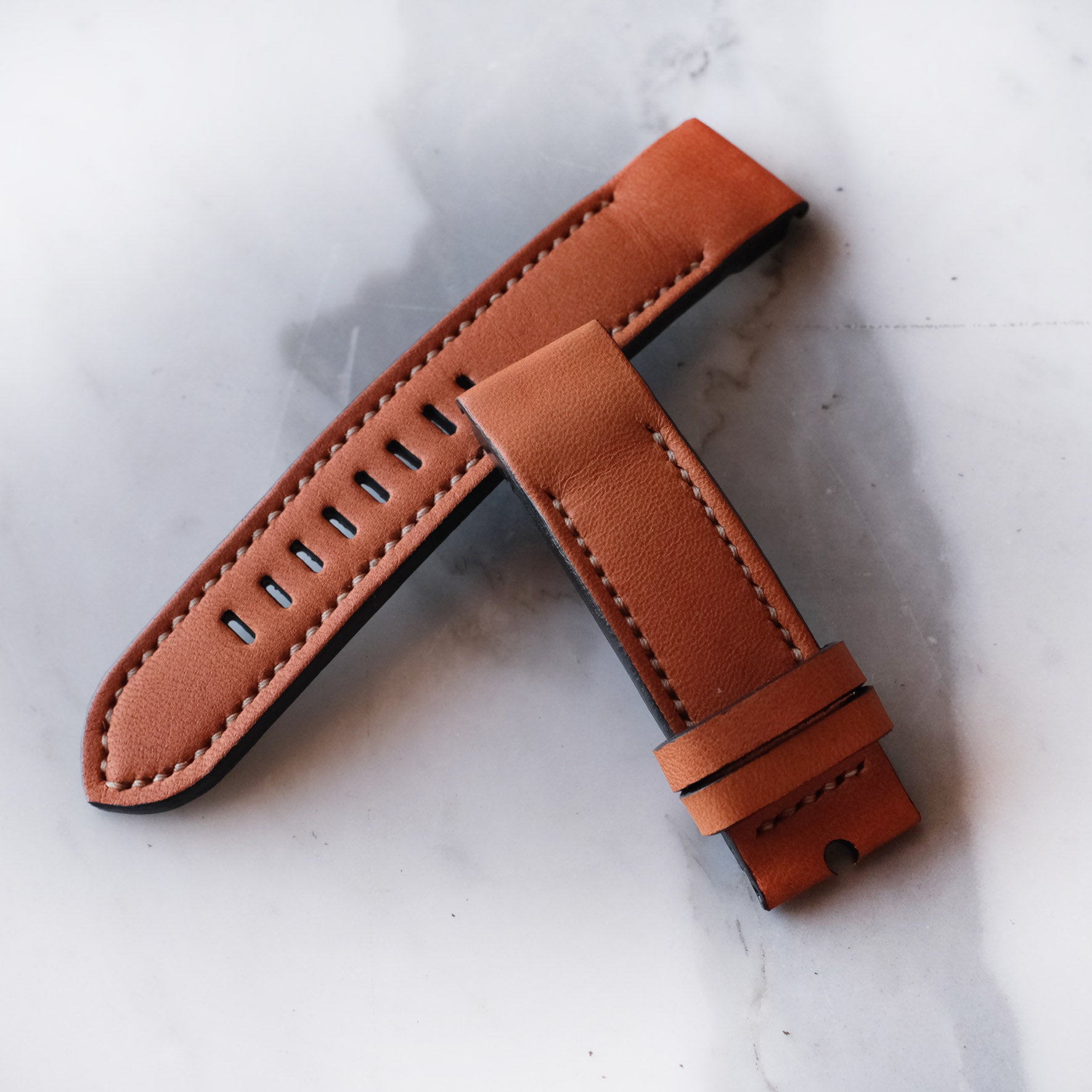 Garmin British Tan Leather With Cream Stitching Replacement Strap - ruslieco