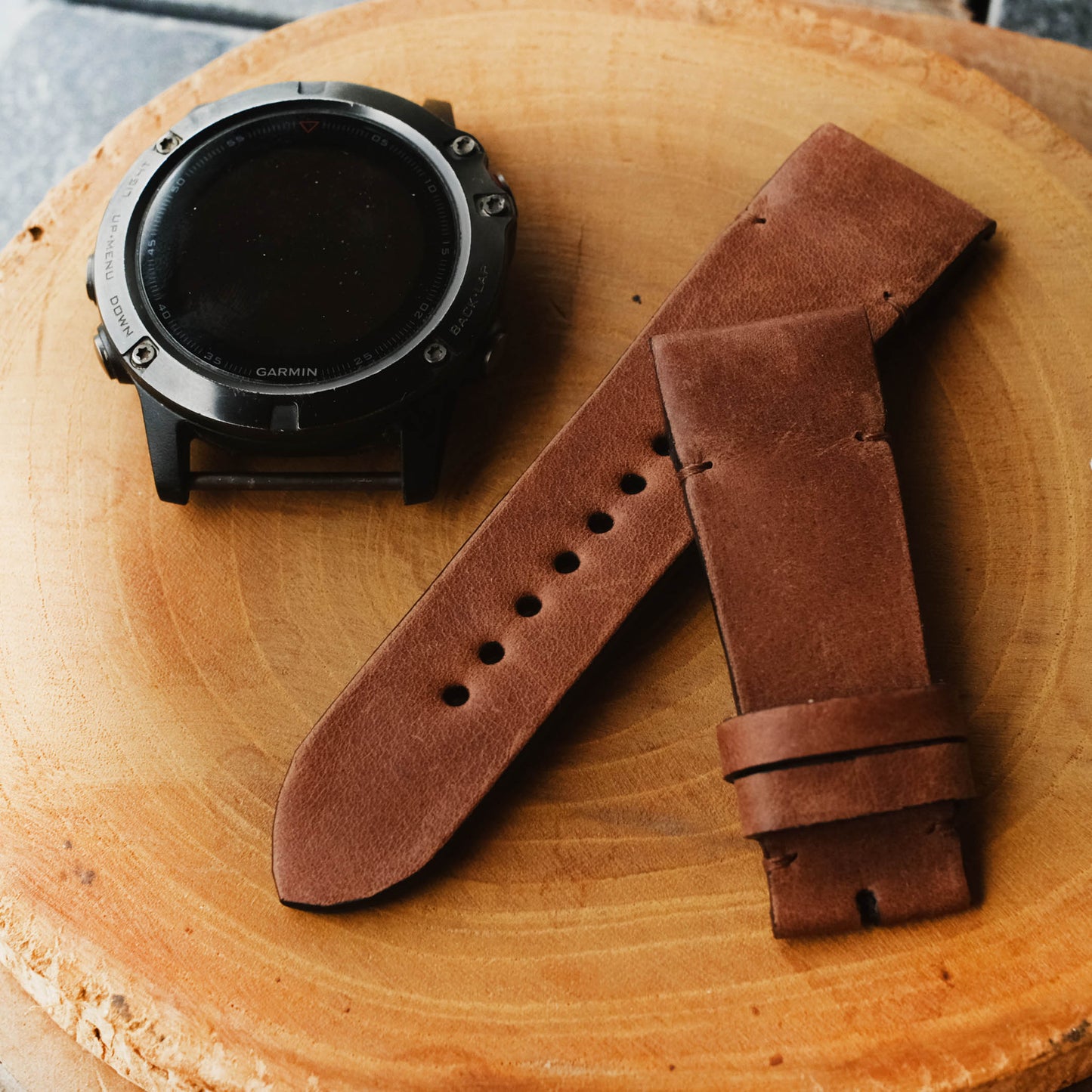 Crazy Horse Cowhide Dark Brown Minimalist Stitching Garmin Leather Strap