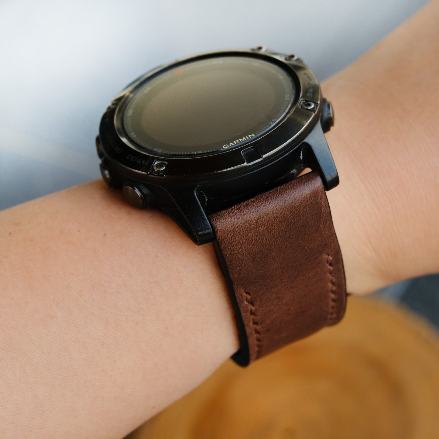 Crazy Horse Cowhide Dark Brown Garmin Leather Strap