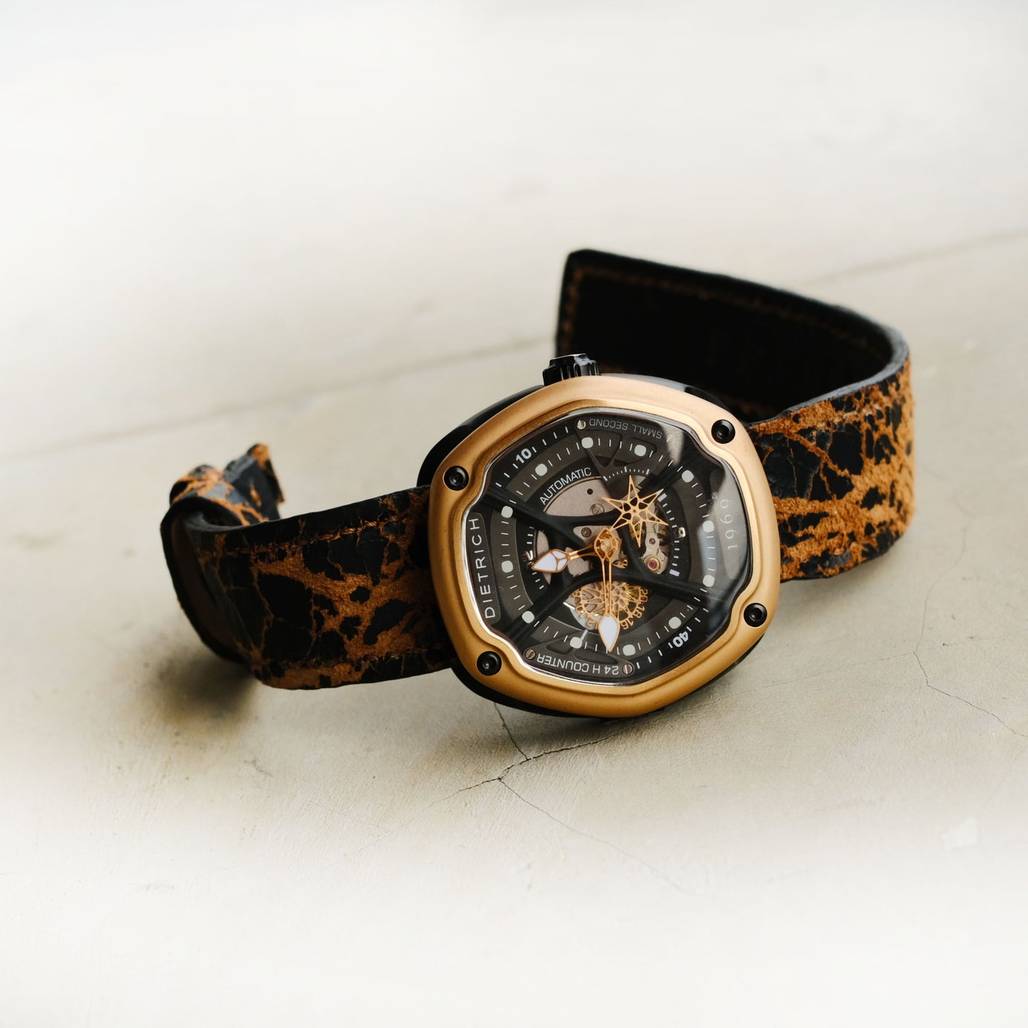Handmade Cracked Leather Watch Strap for Dietrich Watch