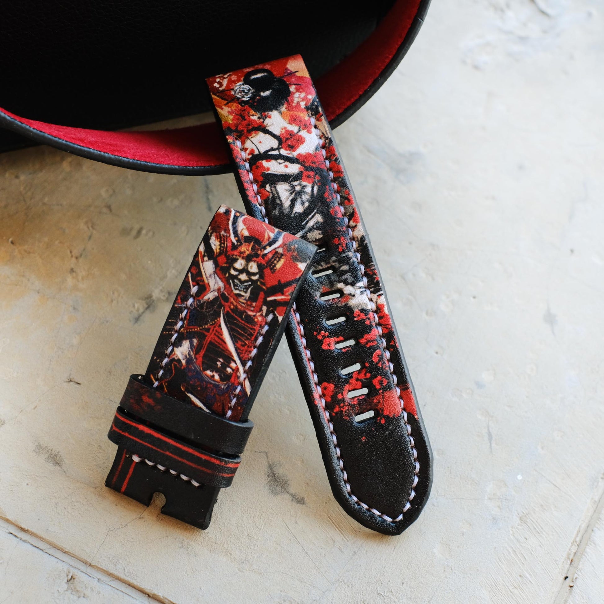 Garmin Custom New Samurai x Geisha Design Leather Stap - ruslieco