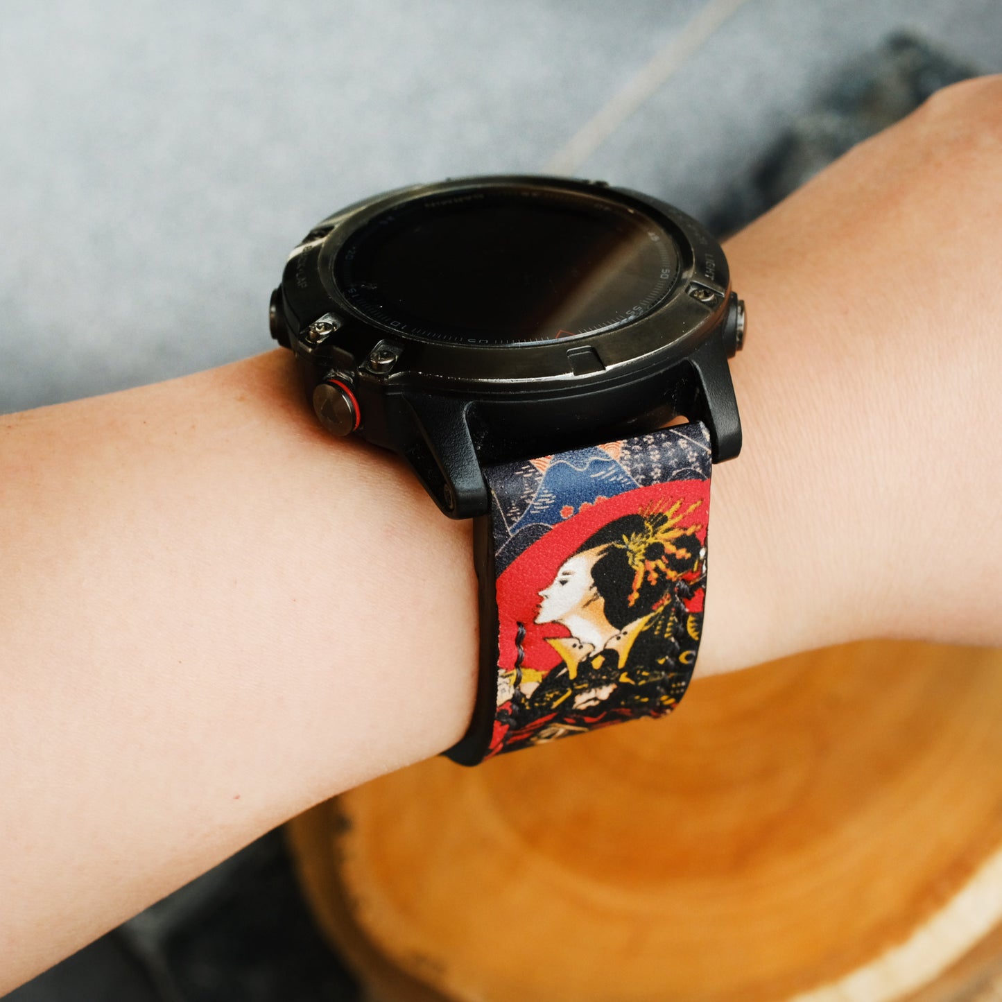 Garmin Custom Samurai x Geisha Design Leather Stap