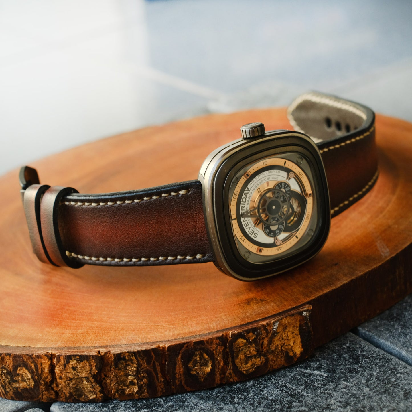 SevenFriday Vintage Leather Straps - ruslieco