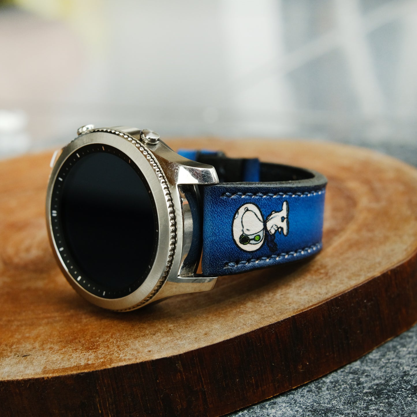 snoppy galaxy watch band