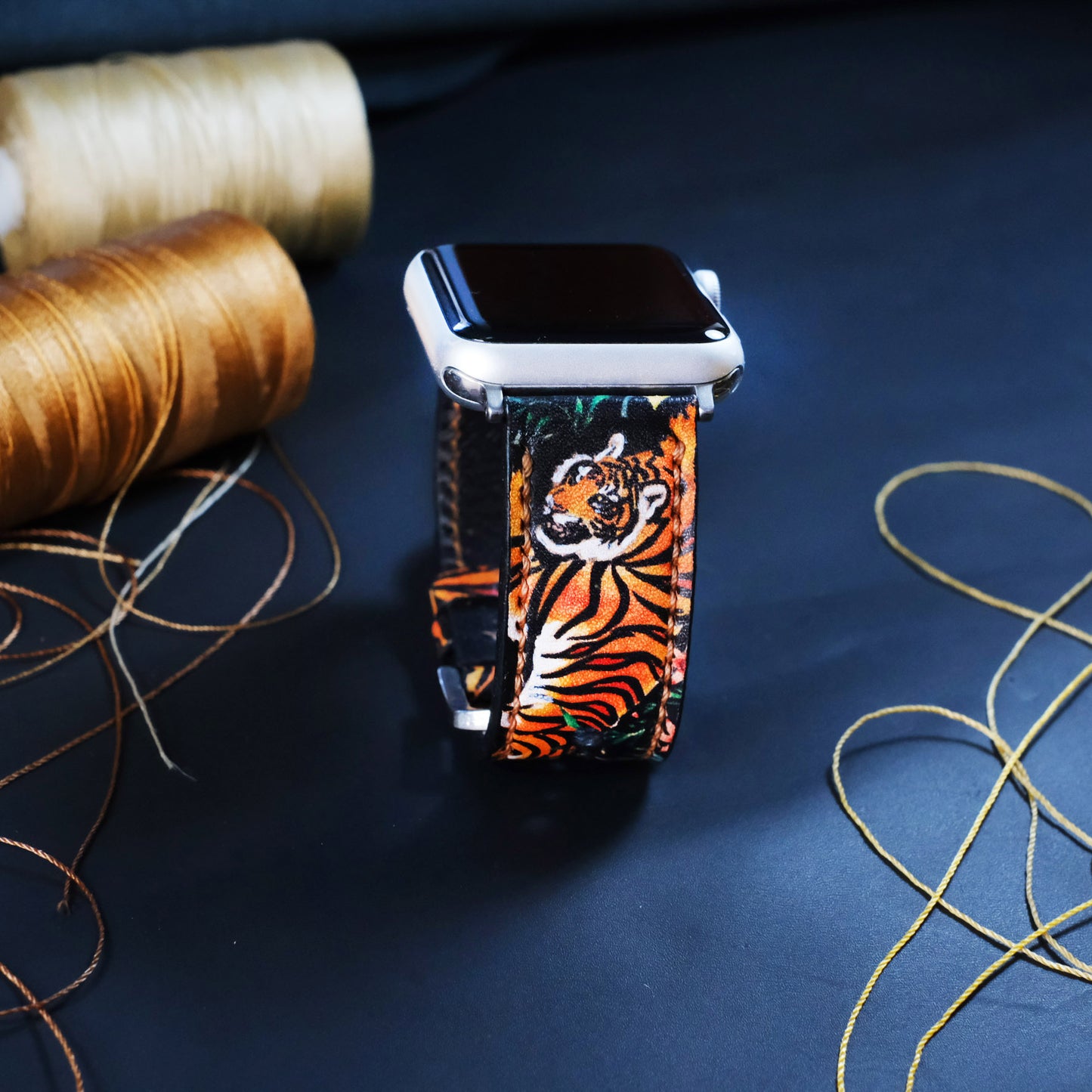 Tiger Apple Watch Strap Series 6 Series 7 Series 5 All series - ruslieco