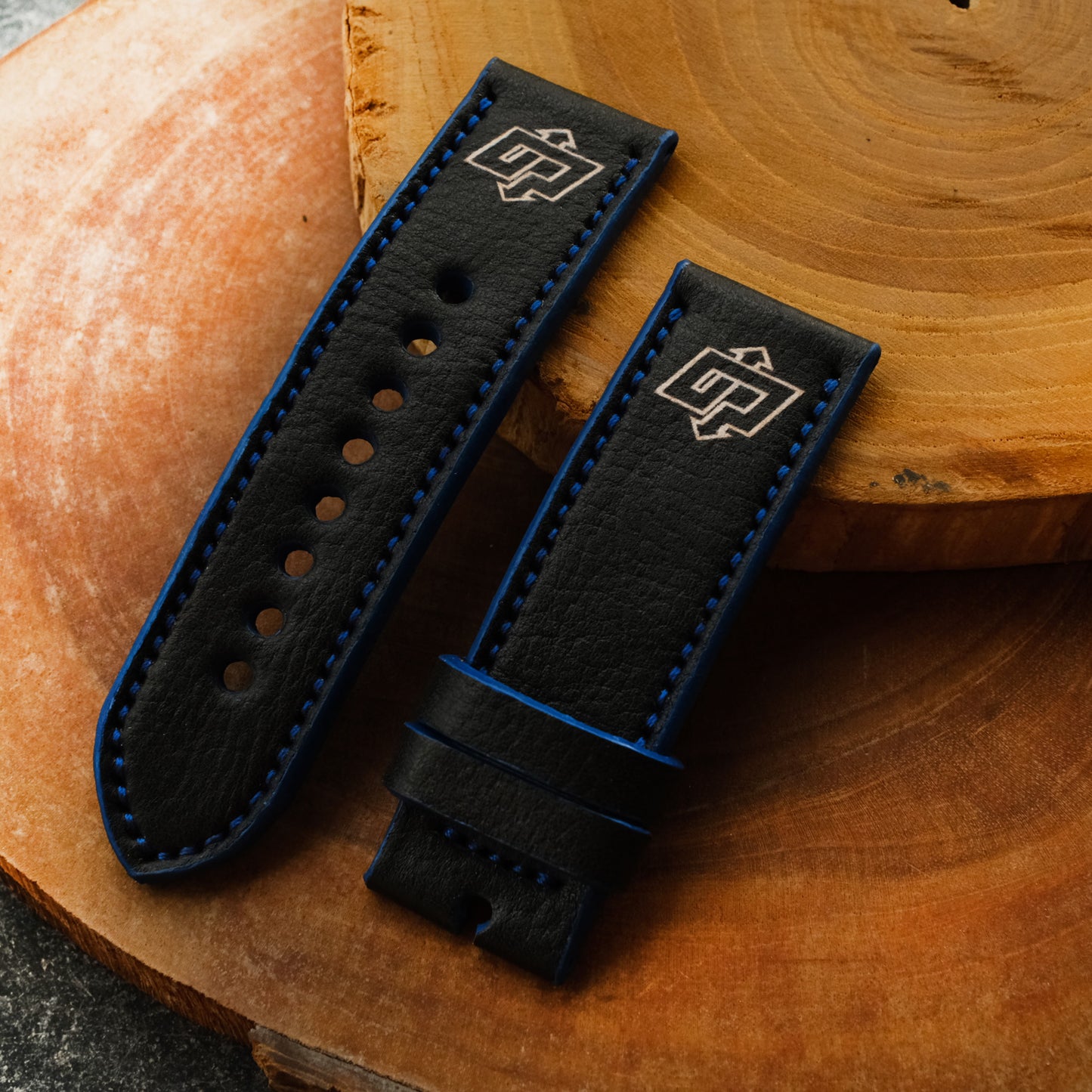 Panerai Straps With PAM Logo Panerai WatchBand For Officine Panerai Luminor Marina Radiomir PAM 22mm 24mm 26mm Band Handmade Leather Straps - ruslieco